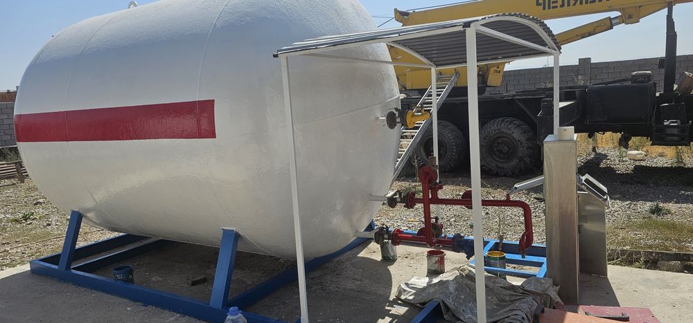 газгольдерГаз бочка емкость