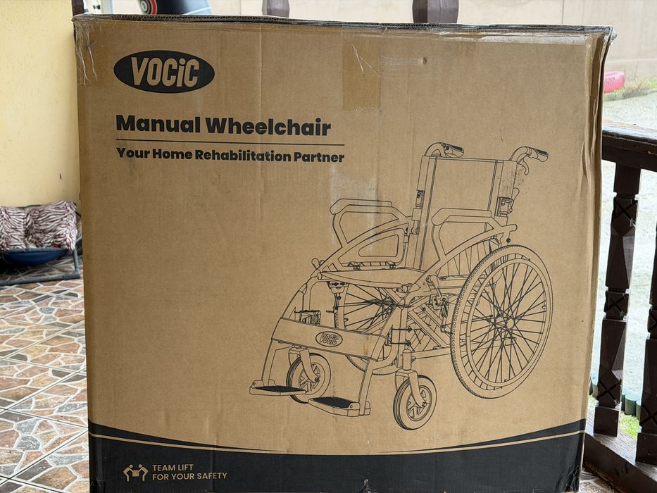 Scaun cu rotile VOCIC