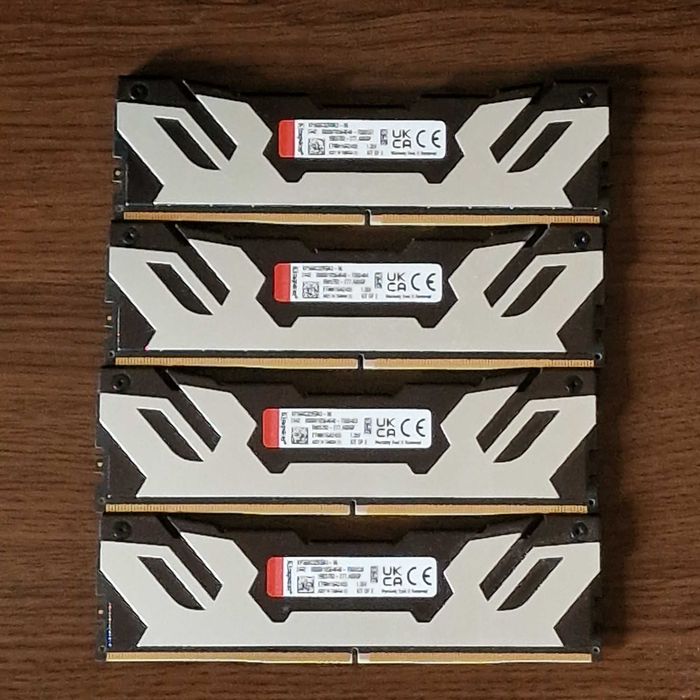 RAM памет Kingston FURY Renegade Silver XMP 192GB (4 x 48GB) DDR5 KF560C32RSK2-96 (2 x Kit of 2)