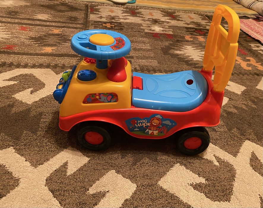 Продам машинку и ослика