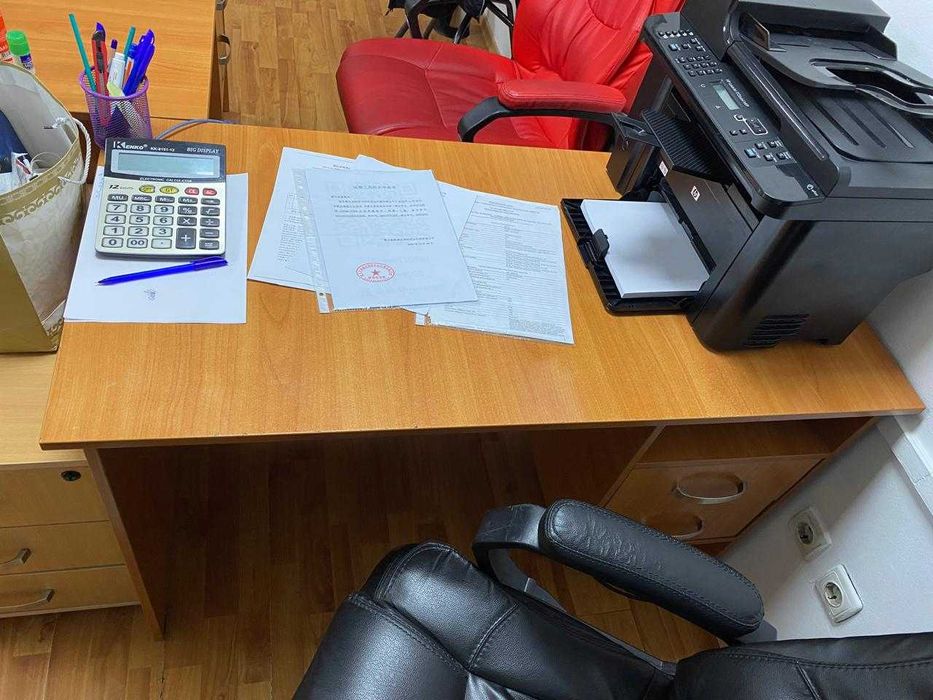 мебель, столы, тумбчоки, диваны