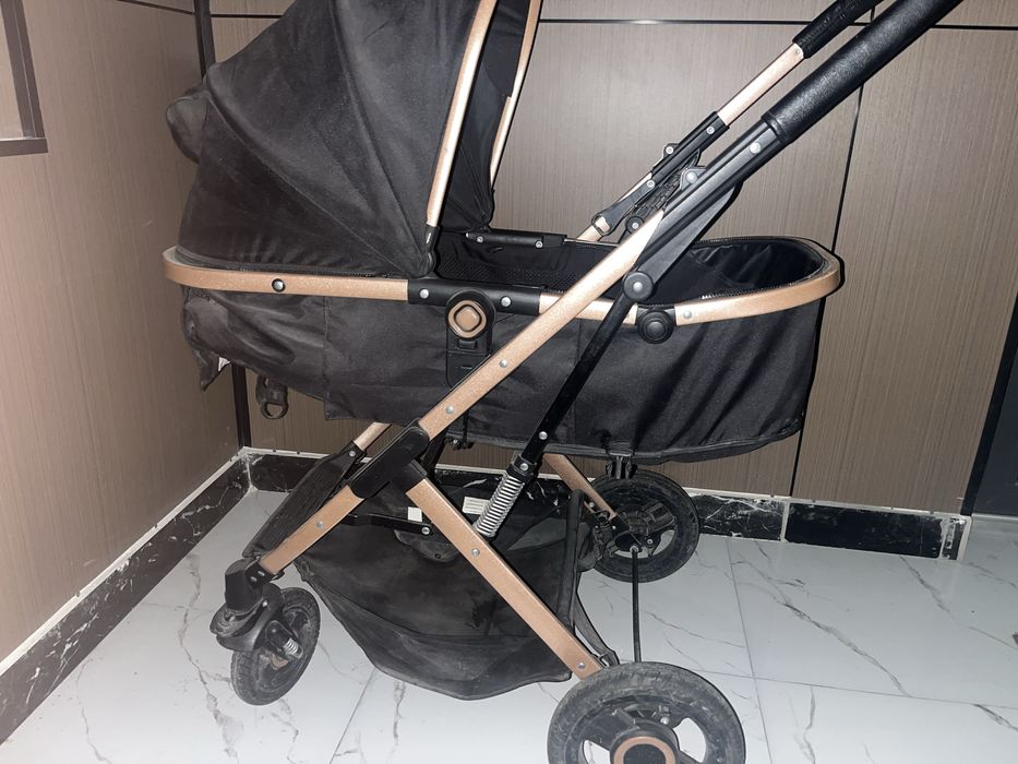 Продам дутскую коляску