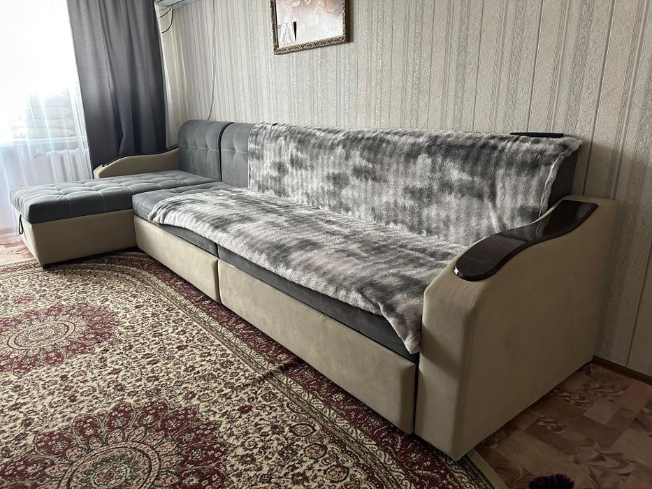 Продам угловой диван