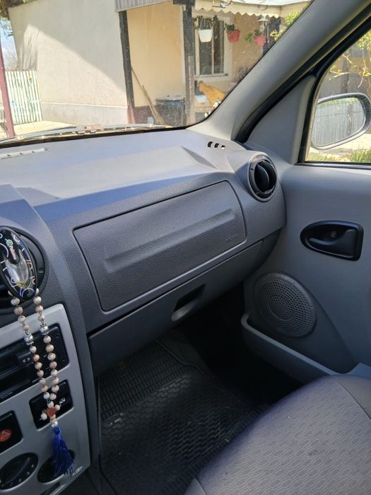 DACIA Logan 2006 — imagine 5