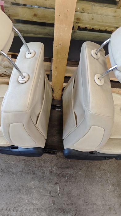 Кожен салон за Мерцедес W204 седан