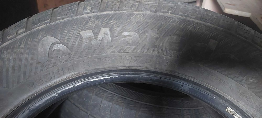 Шины летние 235/60/18