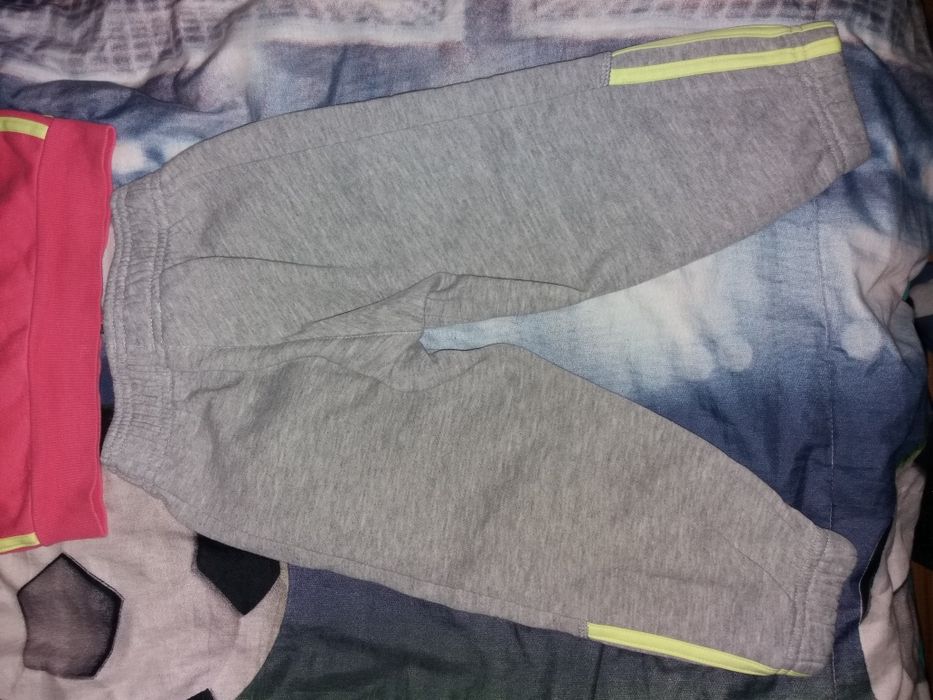 Trening Adidas nr 92 (1-2 ani)