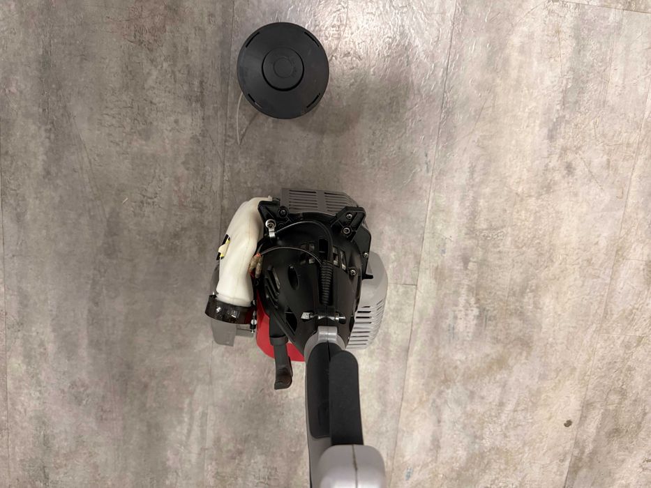 Коса бензинова с нож и корда 4-такт 0.8kW RD-GBC11