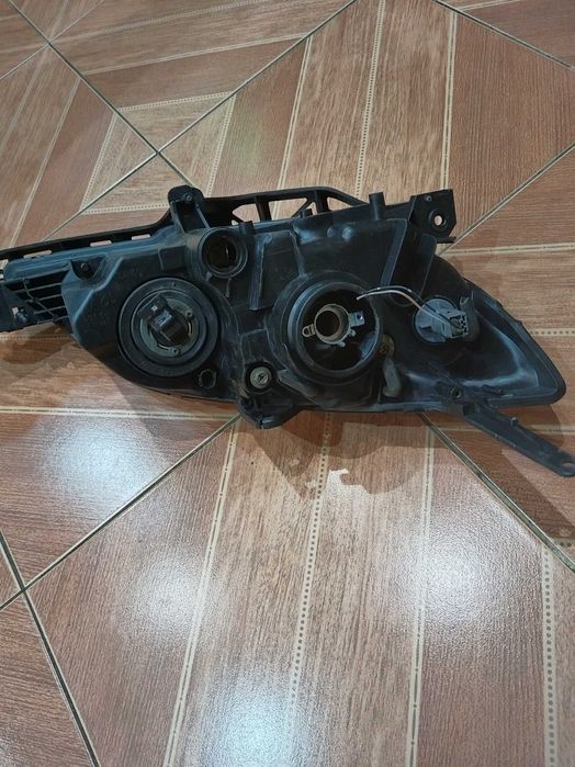 Фар за Мазда 3,ляв