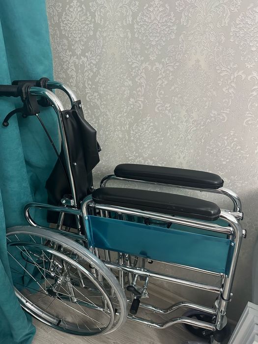 Коляска инвалидная