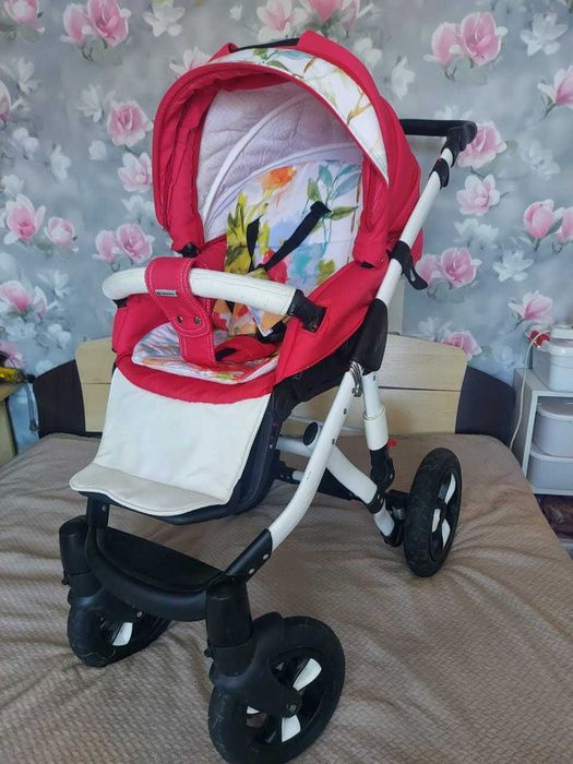 Продам коляску детскую