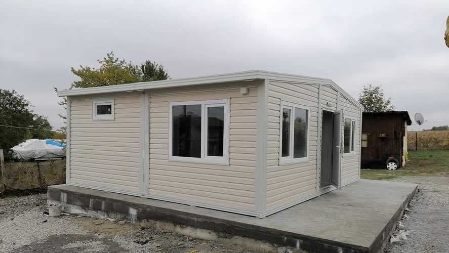 Casa Modulara, Garaje Auto si Containere stil birou din structura metalica si panou sandwich termoizolant
