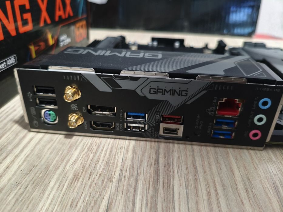 Мощный комплект Ryzen 7 7700x B650 Gigabyte Ax WiFi gaming