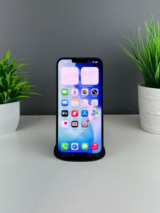 iPhone 13 с коробкой