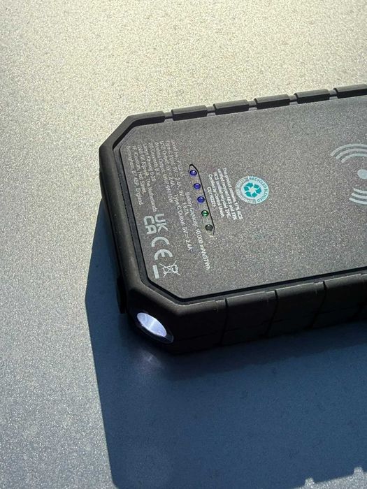 Baterie externă solară 10.000 mAh, Încărcare Wireless - Nouă