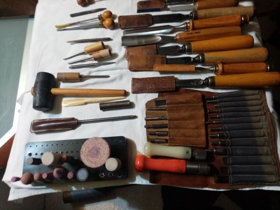 Set dalti sculptura lemn