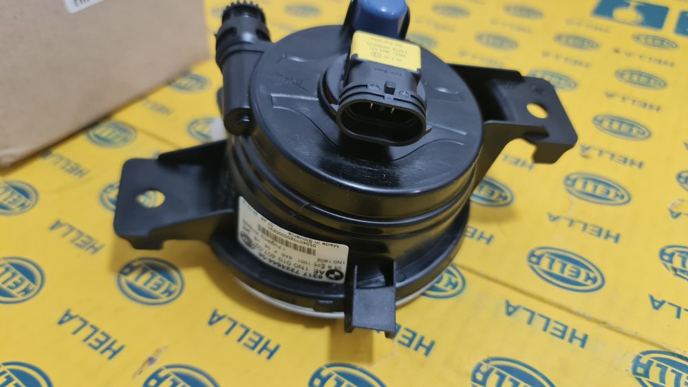 Lampa proiector ceata nou BMW X5 e70 facelift lci 2010+