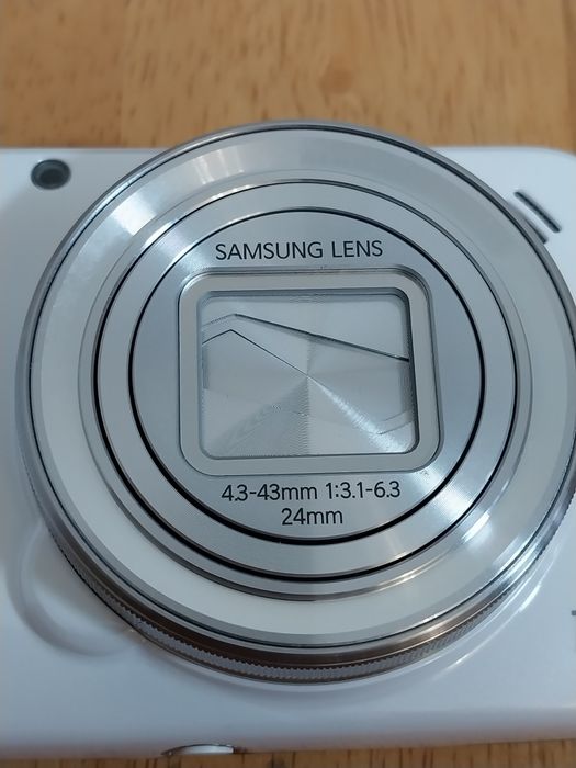 Samsung galaxy S4 zoom