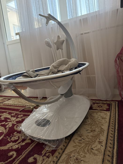 Детский электрический шезлонг