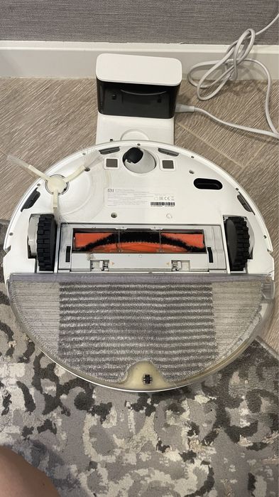 Робот    пылесос