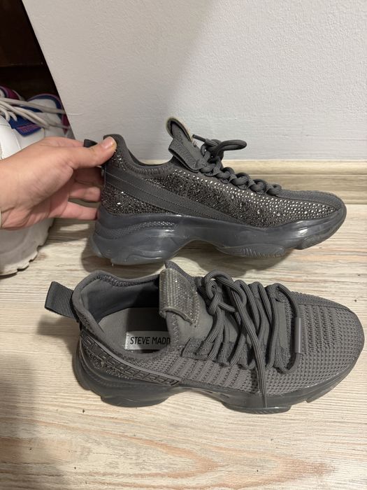 Маратонки Steve Madden
