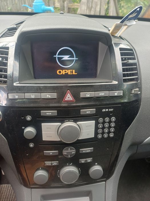 Opel Zafira 1.7 /125 cp an 2011