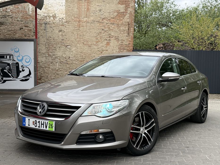 Volkswagen passat CC 2.0tdi 170cp dsg navi xenon senzori ! Nr valabil!