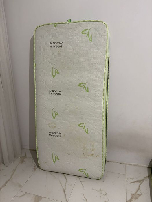 продам матрас 1шт
