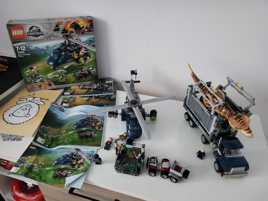 Lot Lego 75933 și lego 75928