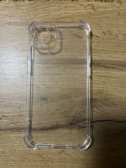 5 броя кейсове за Iphone 13