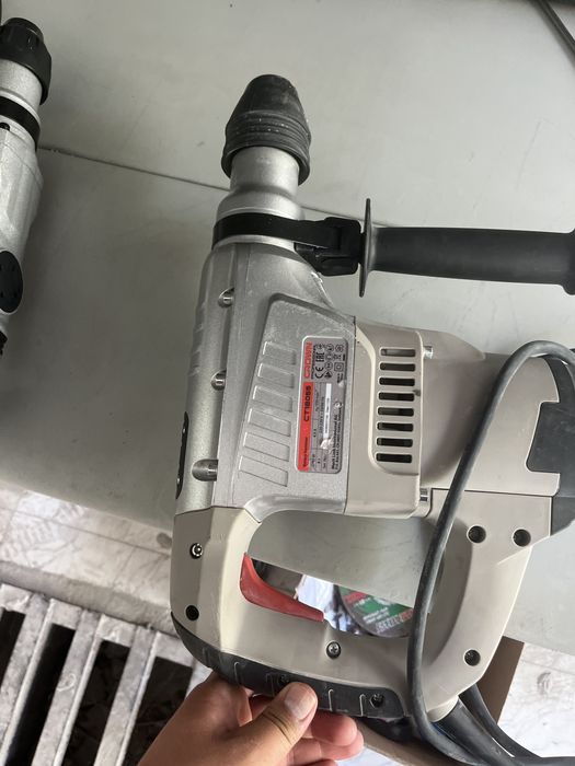 Перфоратор СДС макс