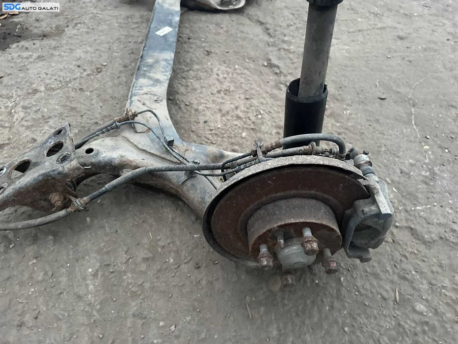 Punte Spate Completa cu Fuzeta Fuzete Lancia Delta 3 2008 - 2014 [X4101]