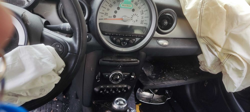 Mini Cooper / Мини Купър R56 на части