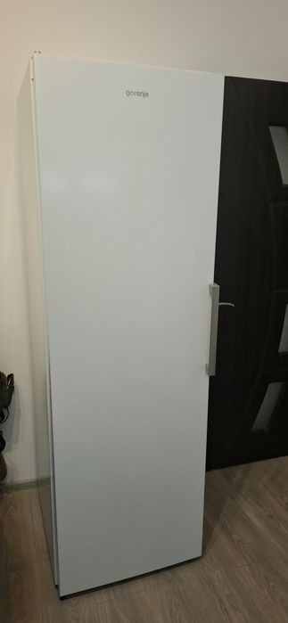 Vând Frigider cu o usa GORENJE R619EEW5, 398 l, H 185 cm, Clasa E,