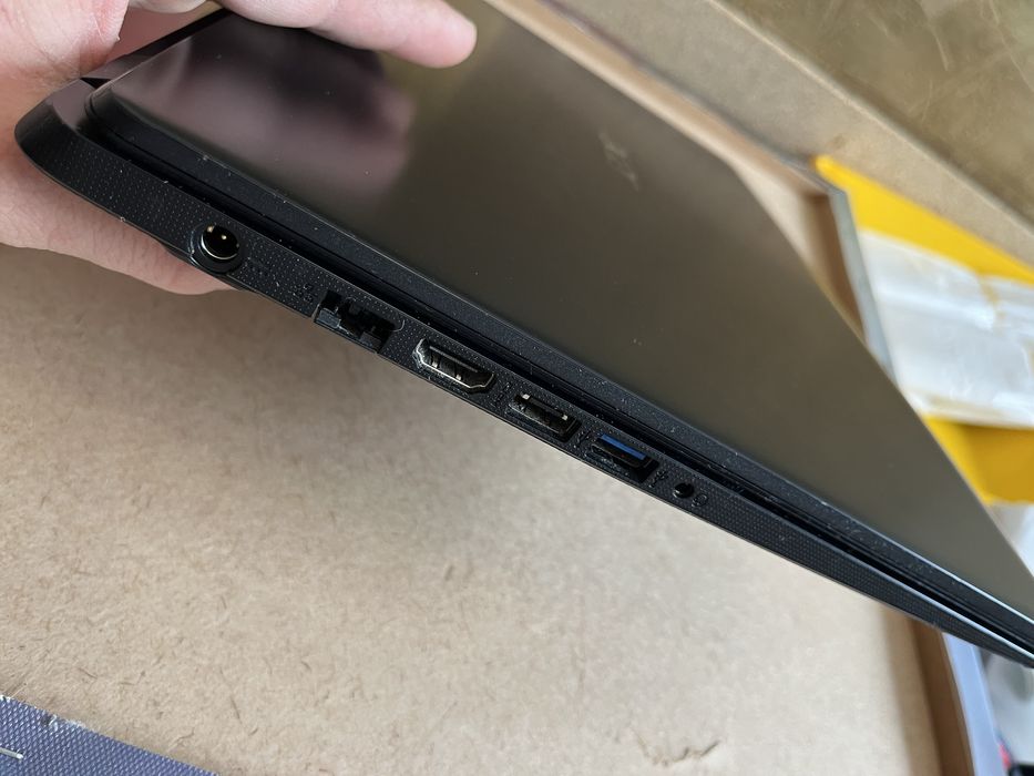 Продам ноутбук ASER