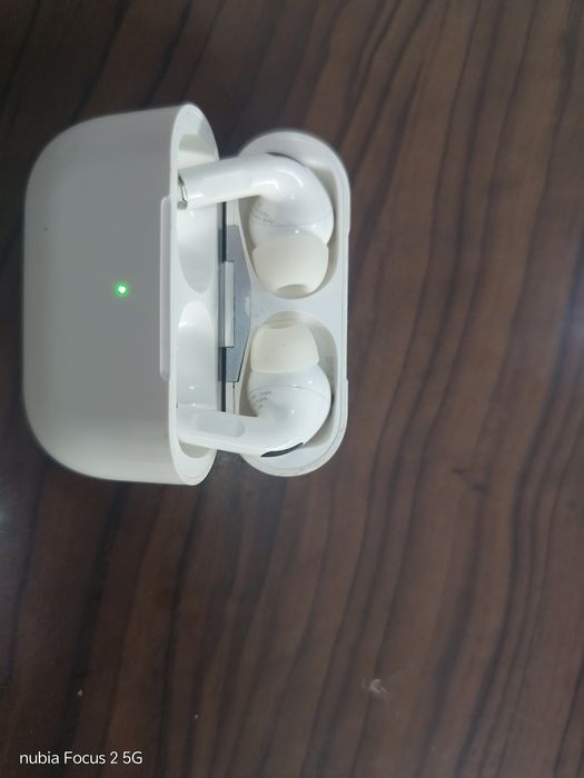 Продам airPods Pro Max