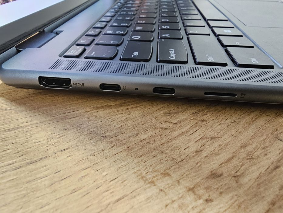 Lenovo Yoga 7 14ARB7 OLED TOUCH 90Hz 14" | AMD  Ryzen 7 6800U 8x4.70 Ghz| 32GB RAM | 1TB SSD | Radeon 680M | Windows 11