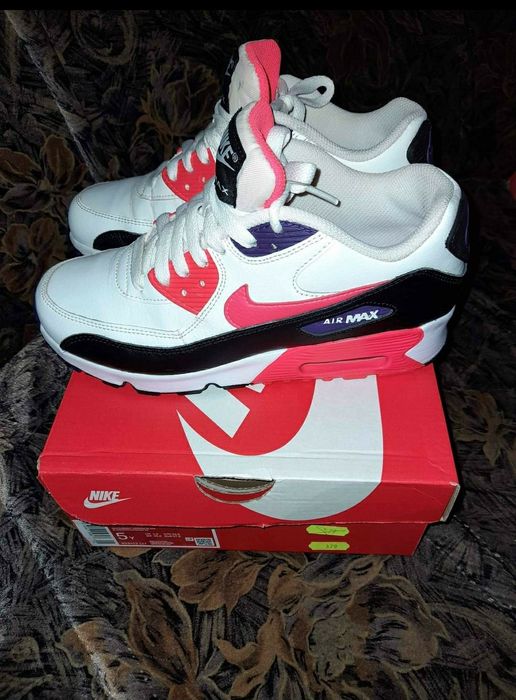 Adidași nike air max