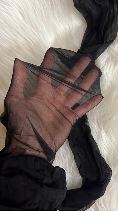 Vand dresuri pentru femei sau barbati