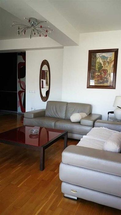 Дава се под наем Тристаен апартамент в Бургас, Възраждане - 80 кв.м за 306 € - Снимка #1