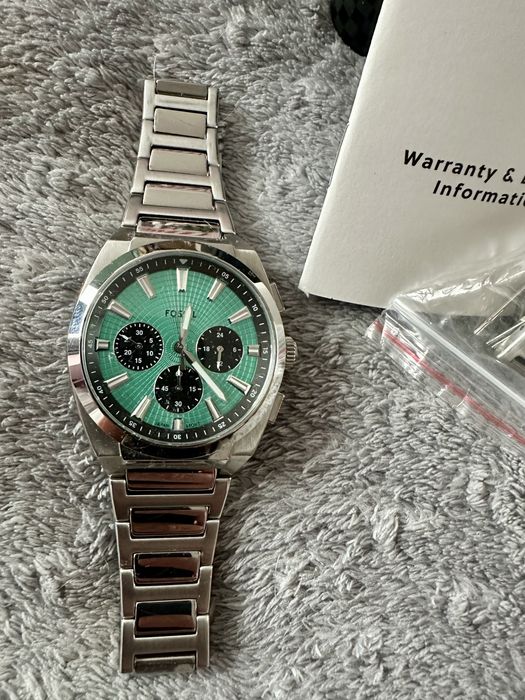 Часовник FOSSIL Everett FS6117