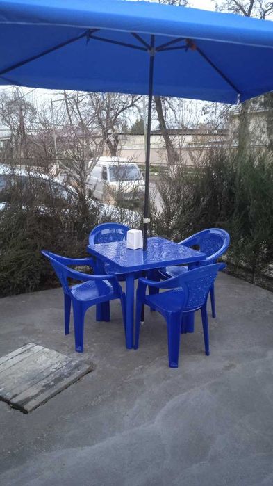 Srochniy stol stul zontik sotiladi