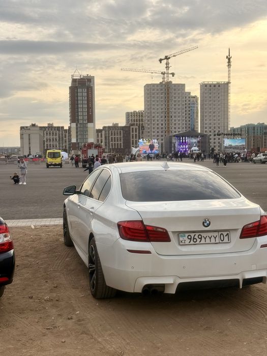 М бампер на bmw f10 комплект