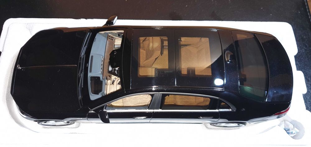 Machete AlmostReal 1:18 Mercedes-Maybach S-Class (1025 RON bucata)