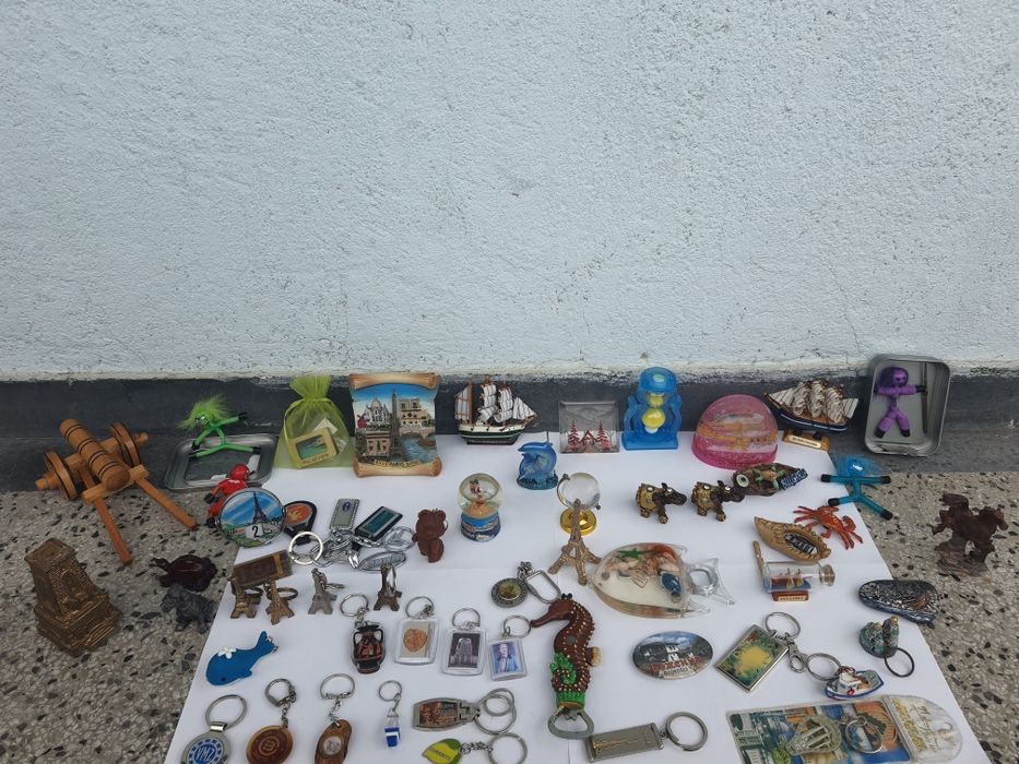 Магно човечета, магнитчета, сувенири, ключодържатели