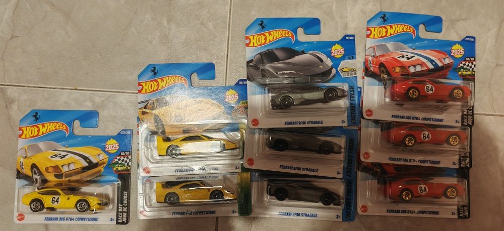 Колички hot wheels и matchbox