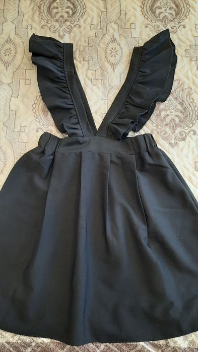 Продам школьный сарафан