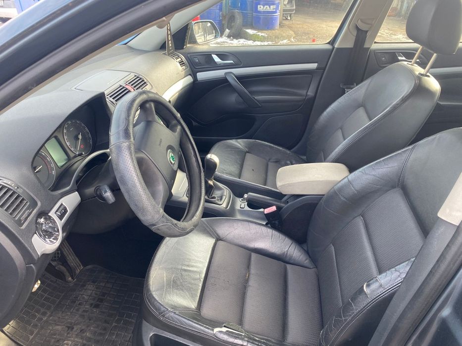Skoda Octavia 2 1.9 4x4
Proprietar în acte
Motorizare 1.9 
Este 4x4