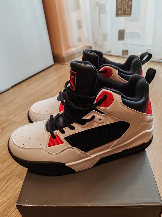 Adidași everlast noi nr 42