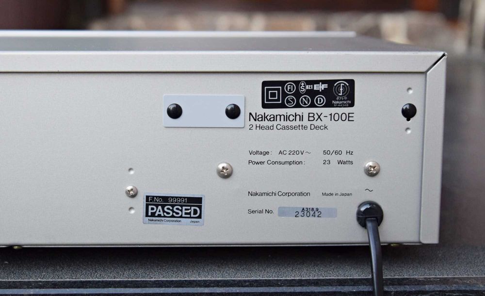 Deck Nakamichi BX-100 E, casetofon